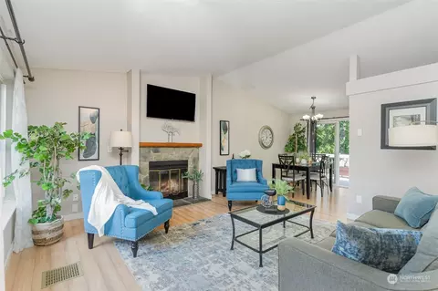 117 E Intercity Ave, Everett, WA 98208 photo 2