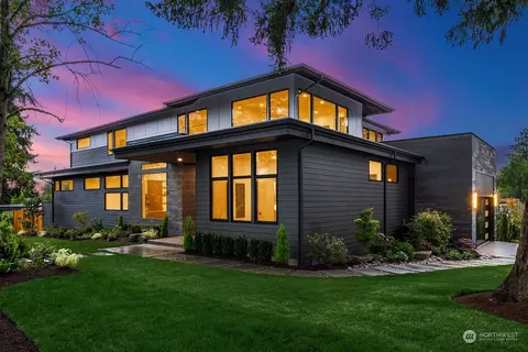 12243 SE 25th St, Bellevue, WA 98005