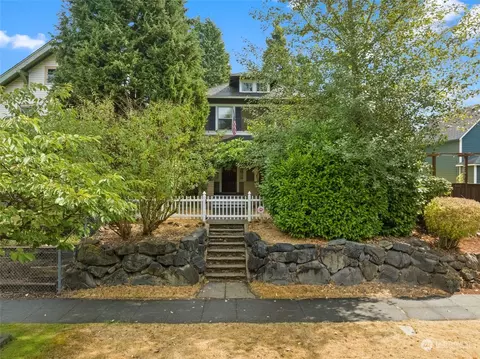 941 S Ainsworth Ave, Tacoma, WA 98405