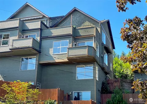 3017 Humes Pl W, Seattle, WA 98119