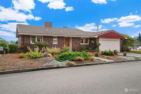 4827 Alger Ave, Everett, WA 98203