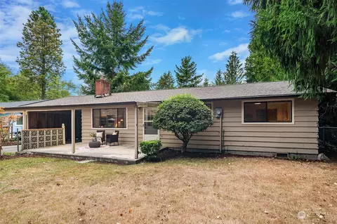 10122 SW 140th St, Vashon, WA 98070