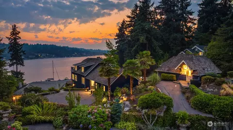 10315 SE 30th St, Bellevue, WA 98004