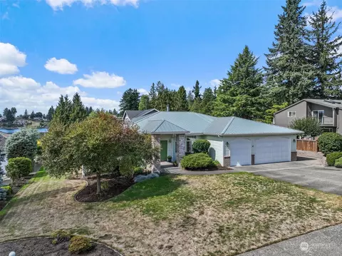 26261 142nd Ave SE, Kent, WA 98042
