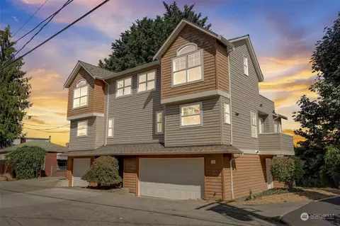 714 Mcgraw St, Seattle, WA 98109