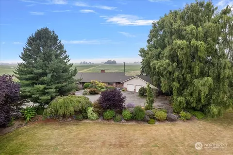 14744 Beaver Marsh Rd, Mount Vernon, WA 98273