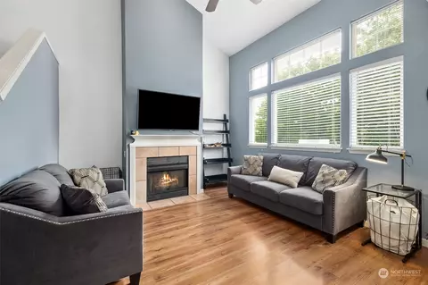 420 S 46th Pl #H, Renton, WA 98055