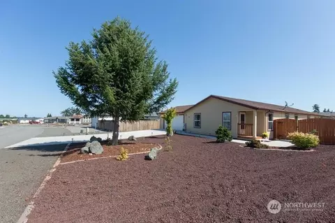 180 Chiesa Pl, Sequim, WA 98382