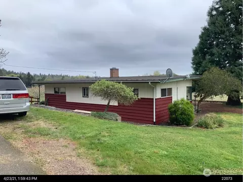 660 N Blake Ave, Sequim, WA 98382