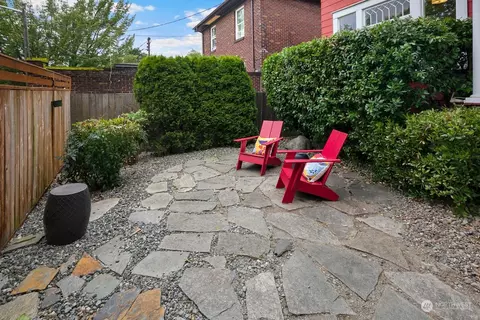 2912 E Cherry St, Seattle, WA 98122 photo 29
