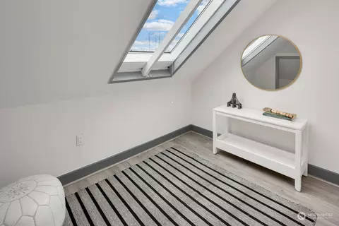 2912 E Cherry St, Seattle, WA 98122 photo 23