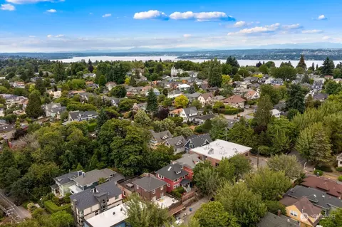 2912 E Cherry St, Seattle, WA 98122 photo 30