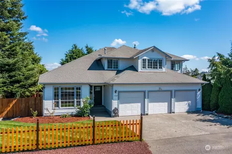 1708 25th H Ct, Anacortes, WA 98221