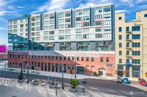 590 1st Ave S #915, Seattle, WA 98104
