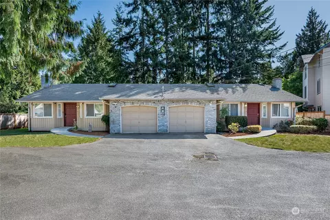 13715 Beverly Park Rd, Lynnwood, WA 98087