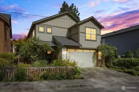 230 NW Holly St, Issaquah, WA 98027