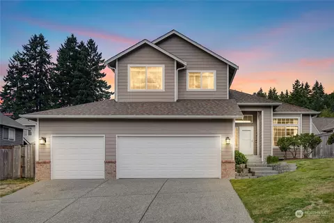 1227 199th St SW, Lynnwood, WA 98036