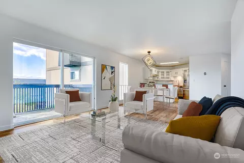 1425 S Puget Dr #113, Renton, WA 98055
