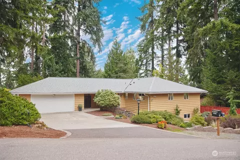 16132 SE 42nd Pl, Bellevue, WA 98006