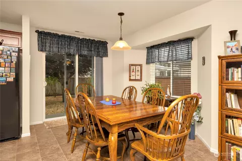 1315 Daffodil Ave NE, Orting, WA 98360 photo 10