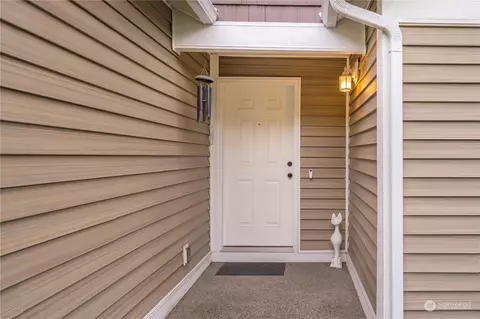 1315 Daffodil Ave NE, Orting, WA 98360 photo 2