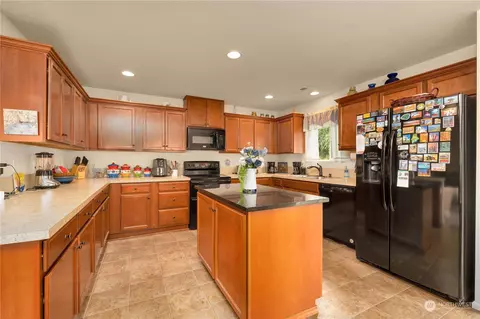 1315 Daffodil Ave NE, Orting, WA 98360 photo 8