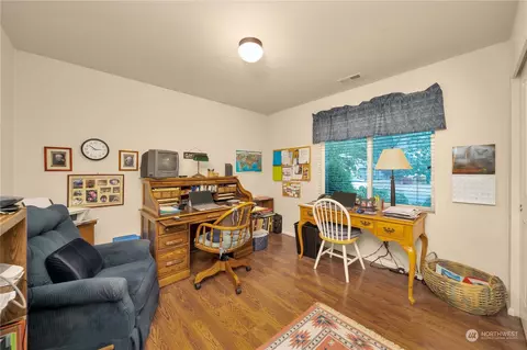 1315 Daffodil Ave NE, Orting, WA 98360 photo 6