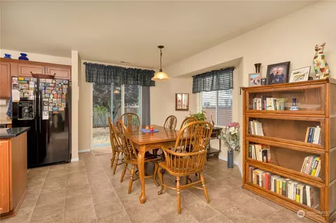 1315 Daffodil Ave NE, Orting, WA 98360 photo 11