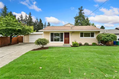 817 Queen Ave NE, Renton, WA 98056