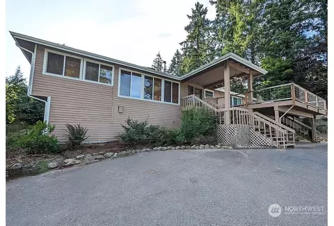 7211 E Grapeview Loop Rd, Allyn, WA 98524 photo 1
