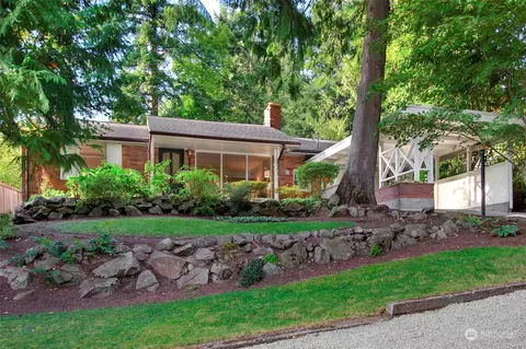 4214 NE 107th St, Seattle, WA 98125