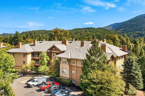 1000 Cabin Creek Ln SW #D-203, Issaquah, WA 98027