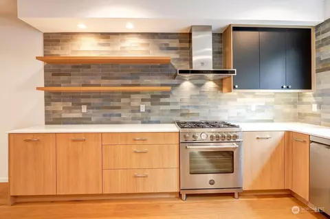 17342 Apt B Bothell Way NE, Bothell, WA 98011 photo 3