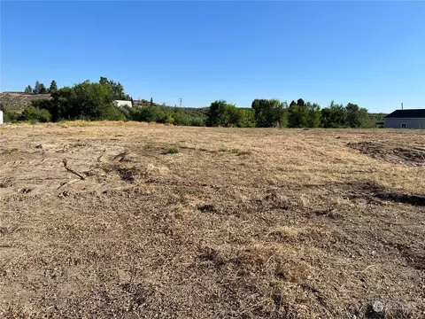 111 Columbia View Dr, Brewster, WA 98812