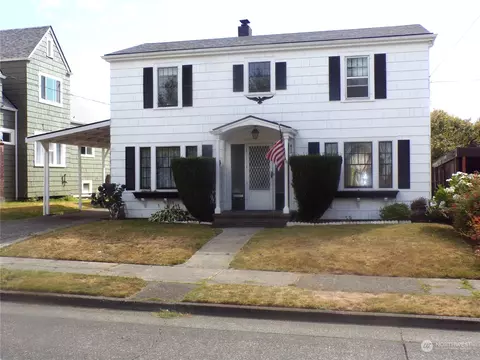 611 Essex Ave, Aberdeen, WA 98520