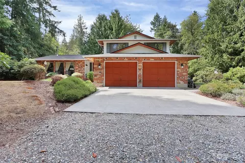 13326 62nd Ave E, Puyallup, WA 98373