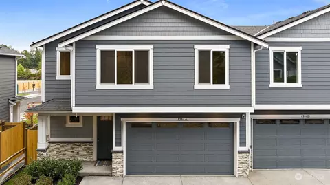 4304 141st St SE #B, Snohomish, WA 98296