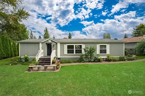 20027 32nd Ave W, Lynnwood, WA 98036