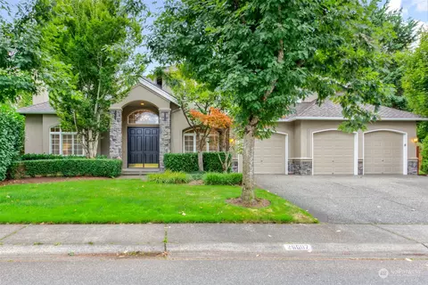26607 SE 18th St, Sammamish, WA 98075