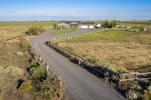 5995 H Rd NW, Ephrata, WA 98823