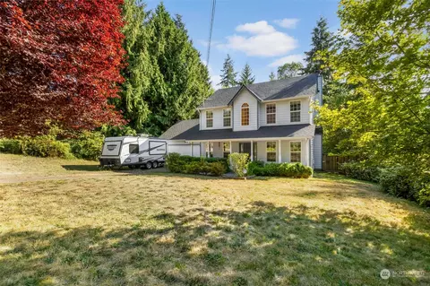 5929 Cedar Ct NE, Hansville, WA 98340