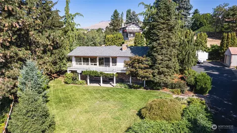 3509 Burchvale Rd, Wenatchee, WA 98801