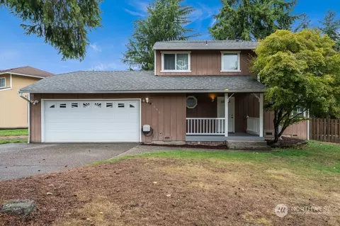 1606 SW 325th Pl, Federal Way, WA 98023