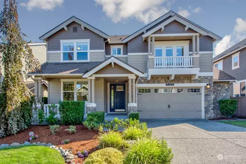 21453 SE 2nd St, Sammamish, WA 98074