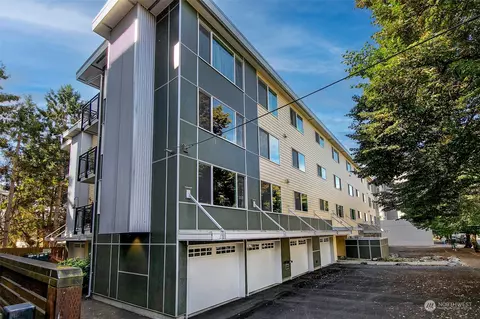 1743 NW 57th St #301, Seattle, WA 98107