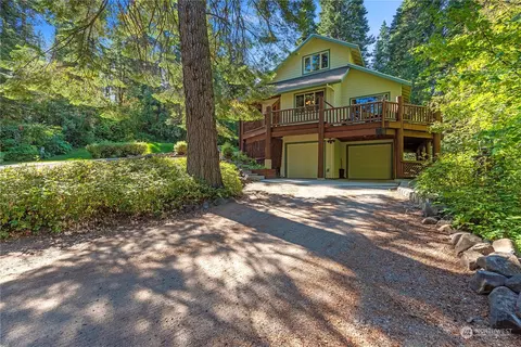 2953 Mission Ridge Rd, Wenatchee, WA 98801