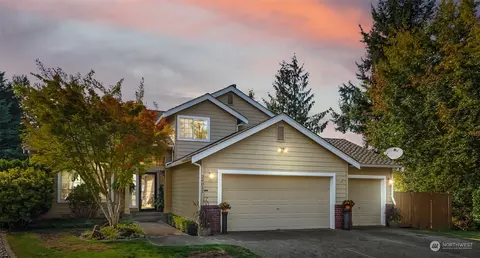26011 158th Pl SE, Covington, WA 98042