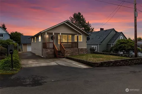 1514 N E St, Aberdeen, WA 98520