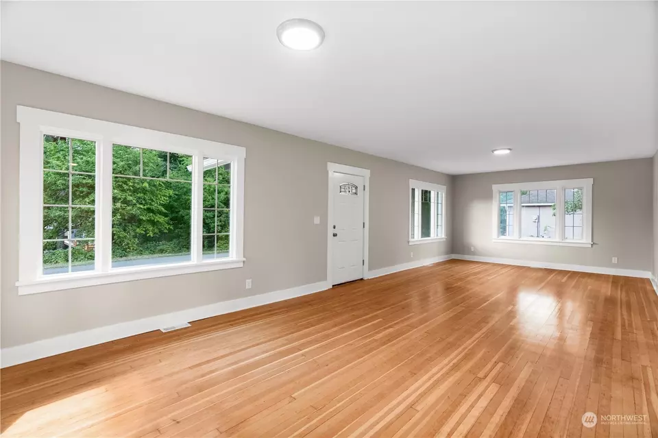  815 Chambers St SE, Olympia, WA 98501 photo 8