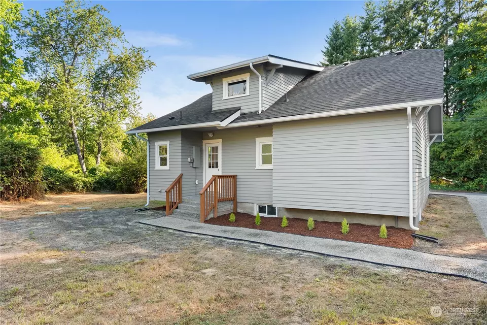  815 Chambers St SE, Olympia, WA 98501 photo 4